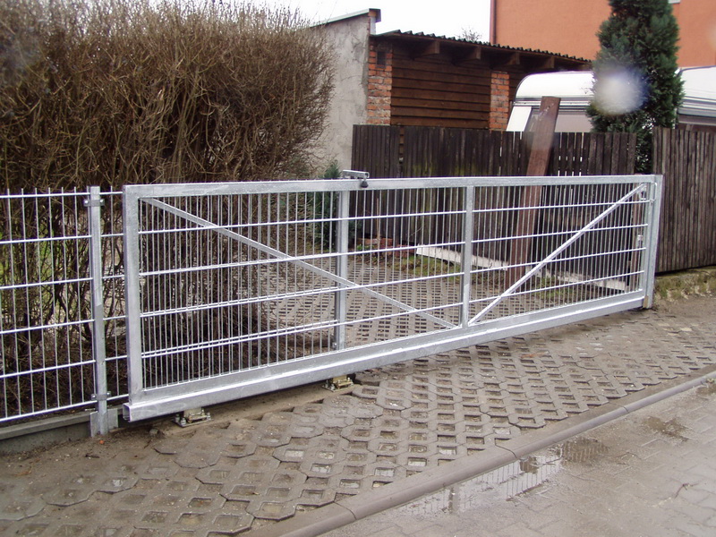 brama przesuwna ocynkowana wypełnienie ps1
